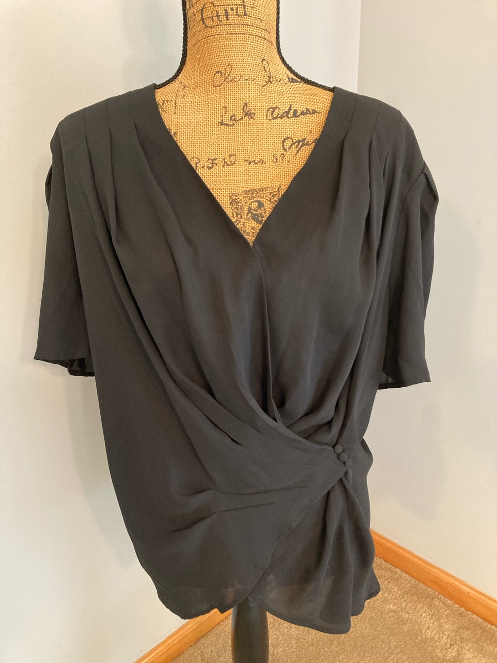 Who What Wear Black Draped Wrap-Front V-Neck Blouse Women Size 2X